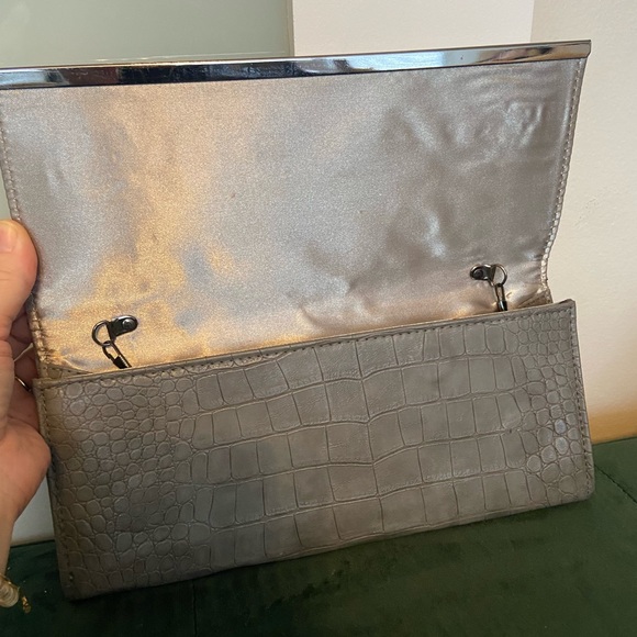 Aldo grey faux croc print clutch - Picture 4 of 5